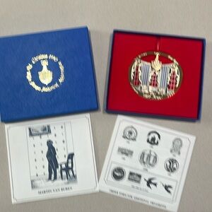 The White House historical Association Christmas ornament 1990